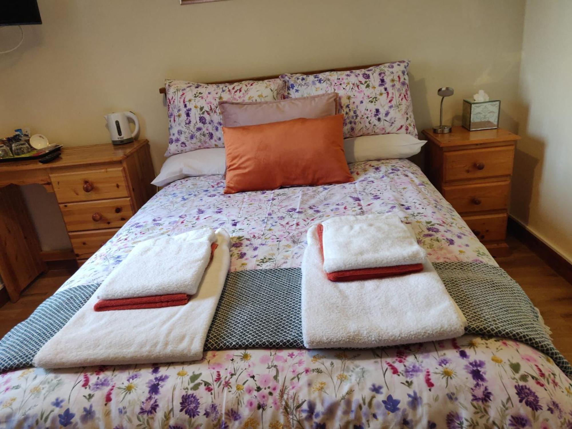 Beech Lodge B&B Lisheenanoran Dış mekan fotoğraf